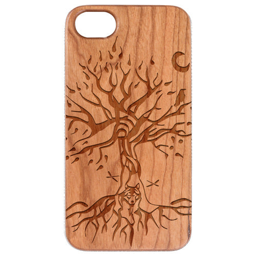 Tree With Wolf - Engraved